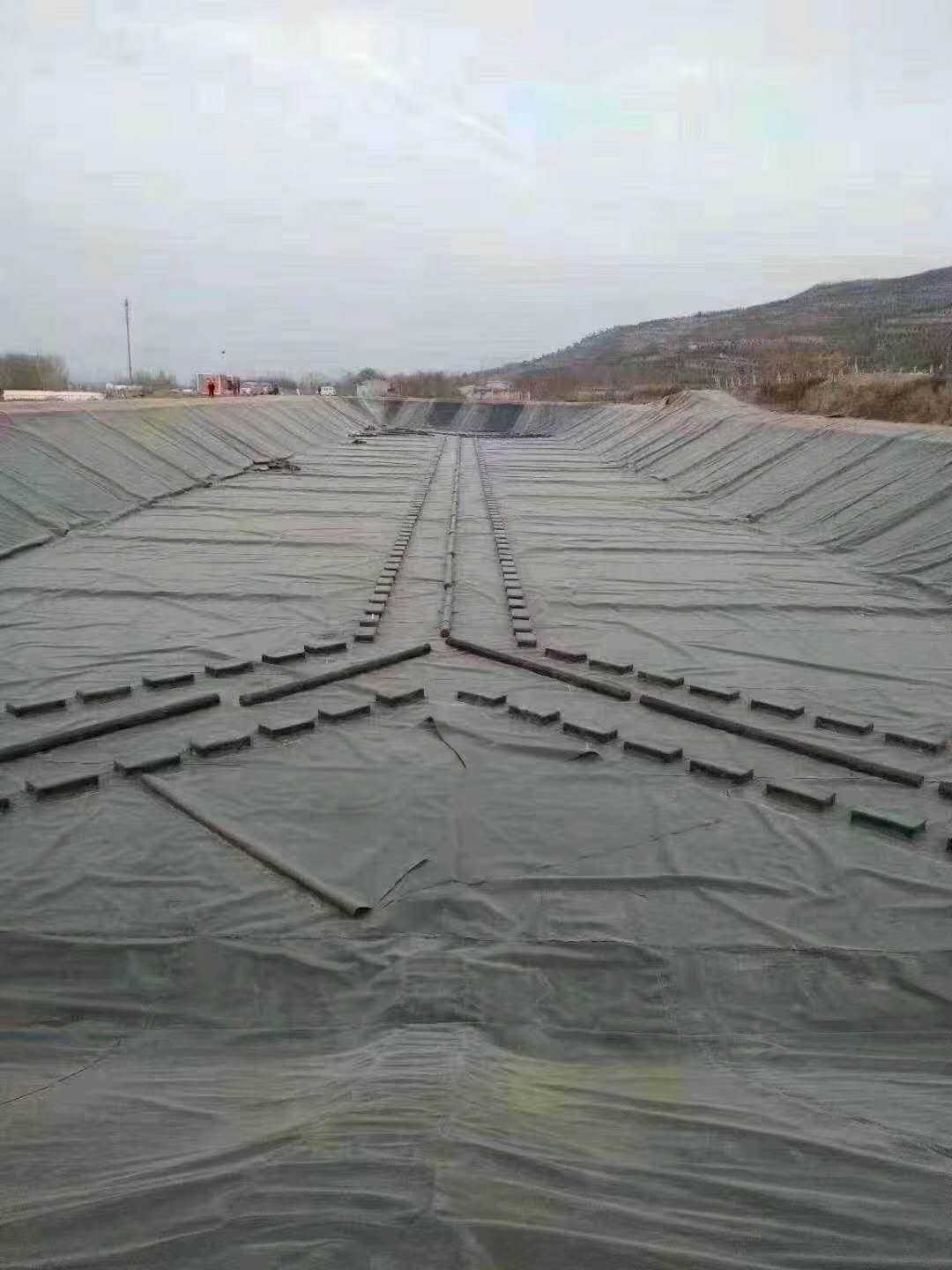 500克轨道土工布多少钱