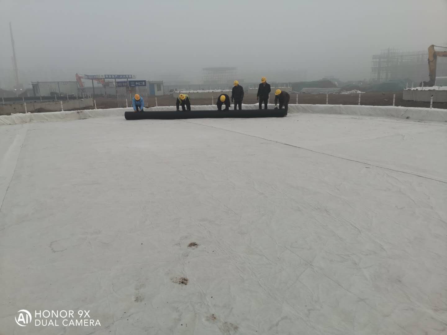 07mm填埋场土工膜生产